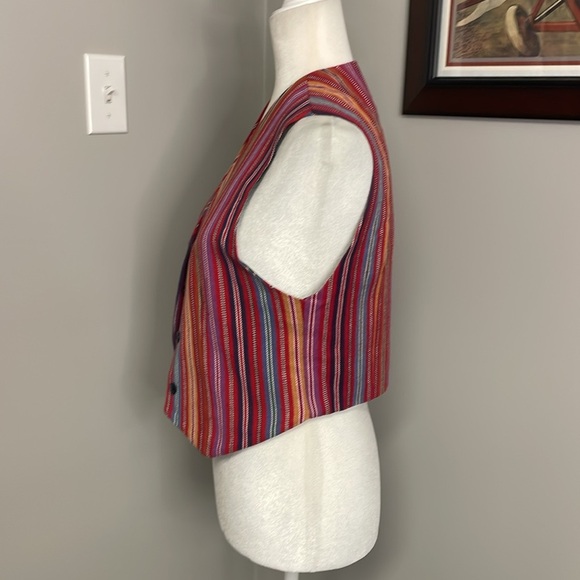 Vintage J. Jill Striped Red Pink Multicolored Vest Button Womens Size 6 Vneck - Picture 2 of 4